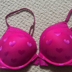 Love Pink by Victoria’s Secret Ultimate Push Bra
